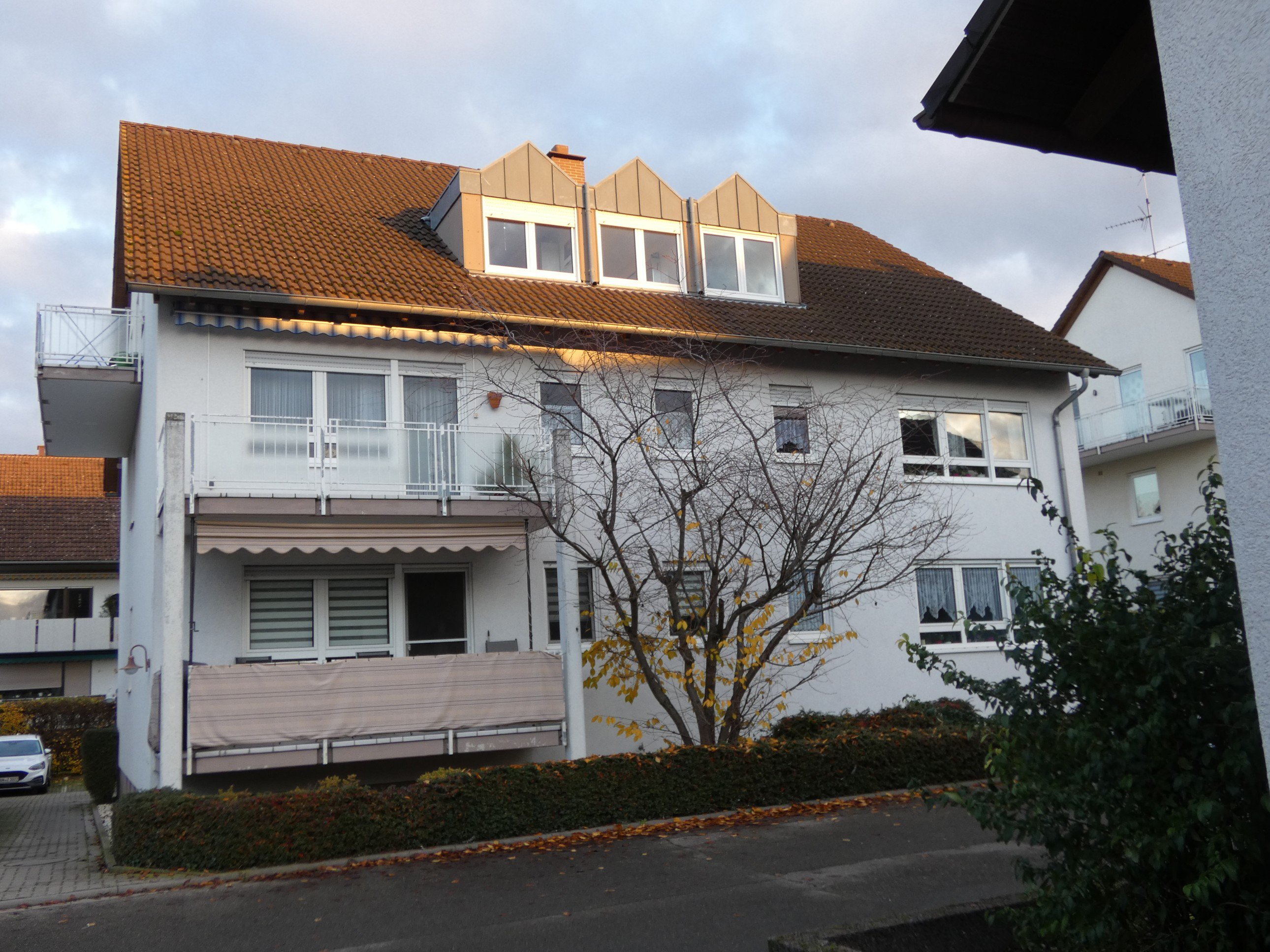 Foto Verkauf von zwei Eigentumswohnungen in Meckenheim