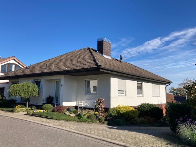 Gepflegter Bungalow mit Einliegerwohnung Neustadt Einfamilienhaus VERKAUFT-gepflegter Bungalow mit Einliegerwohnung in Neustadt-Gimmeldingen