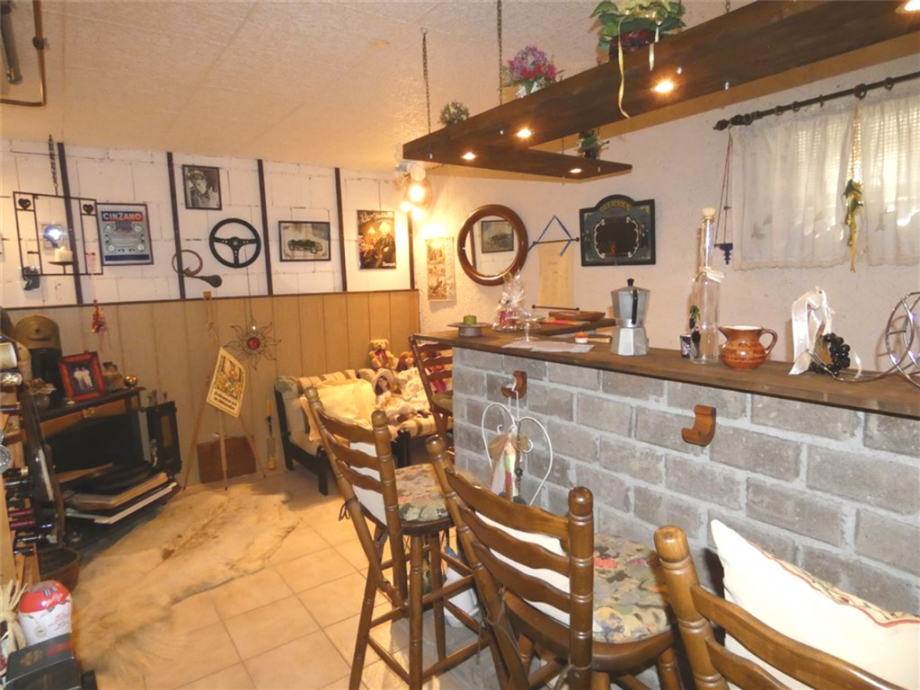 Hausbar im Kellergescho� Einfamilienhaus Wachenheim an der Weinstra�e