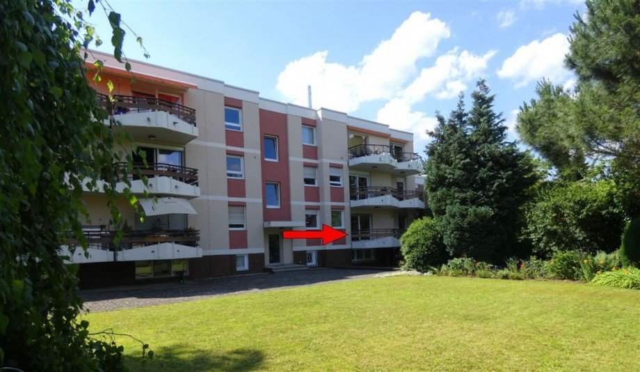 Gartenansicht Wohnhaus Terrassenwohnung Neustadt