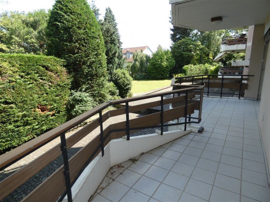 Blick s�d�stlich Balkon-Terrasse Terrassenwohnung Neustadt