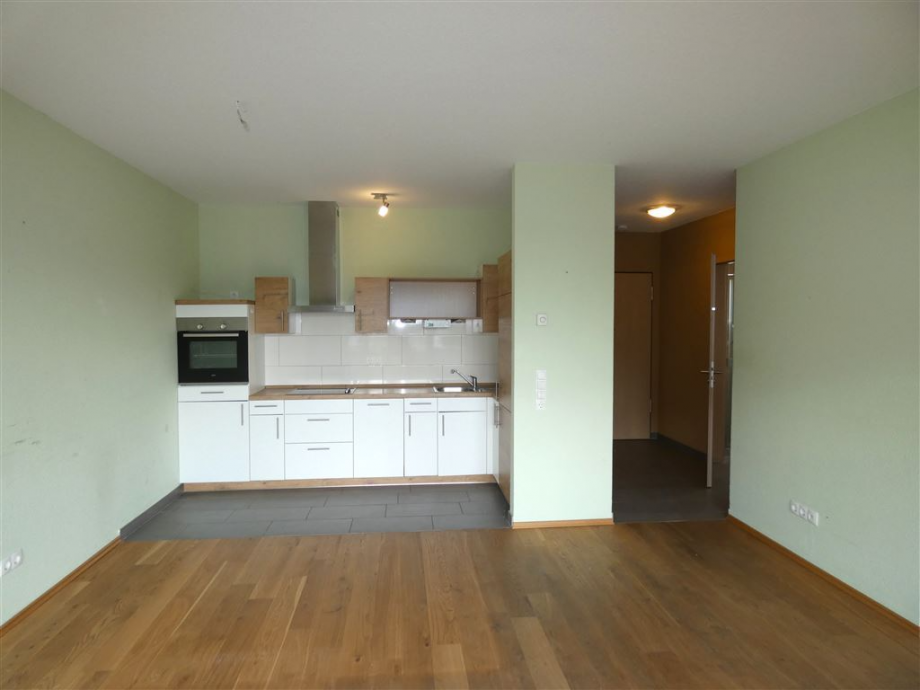 K�che - EBK inkl. Etagenwohnung Neustadt