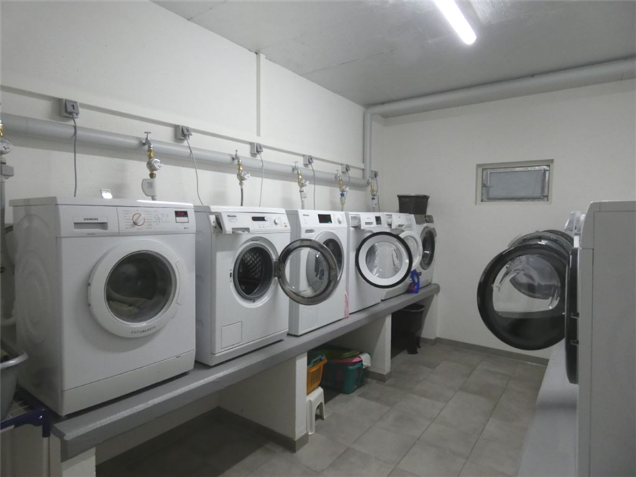 R�ume zur Allgemeinnutzung - Wasch-Trockenraum Etagenwohnung Ha�loch , Pfalz