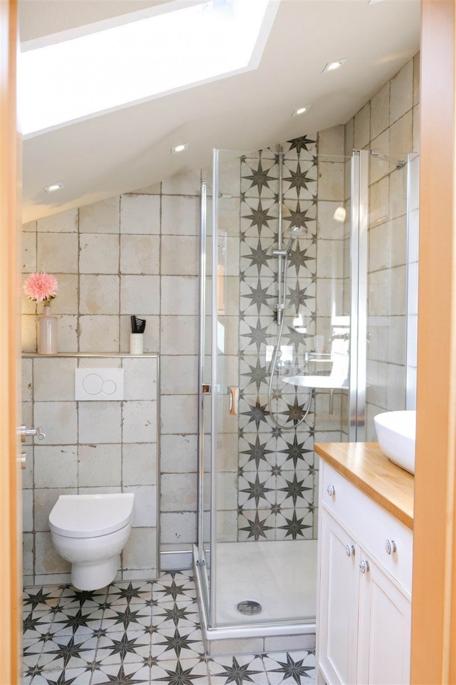 Badezimmer Dachgescho� Stadthaus Deidesheim