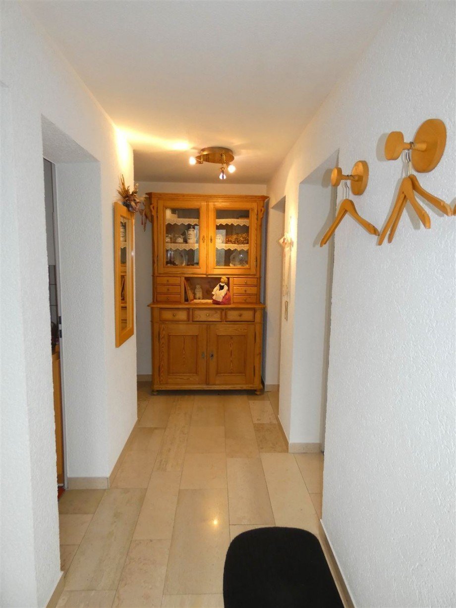Diele-Flur UG Einfamilienhaus Neustadt