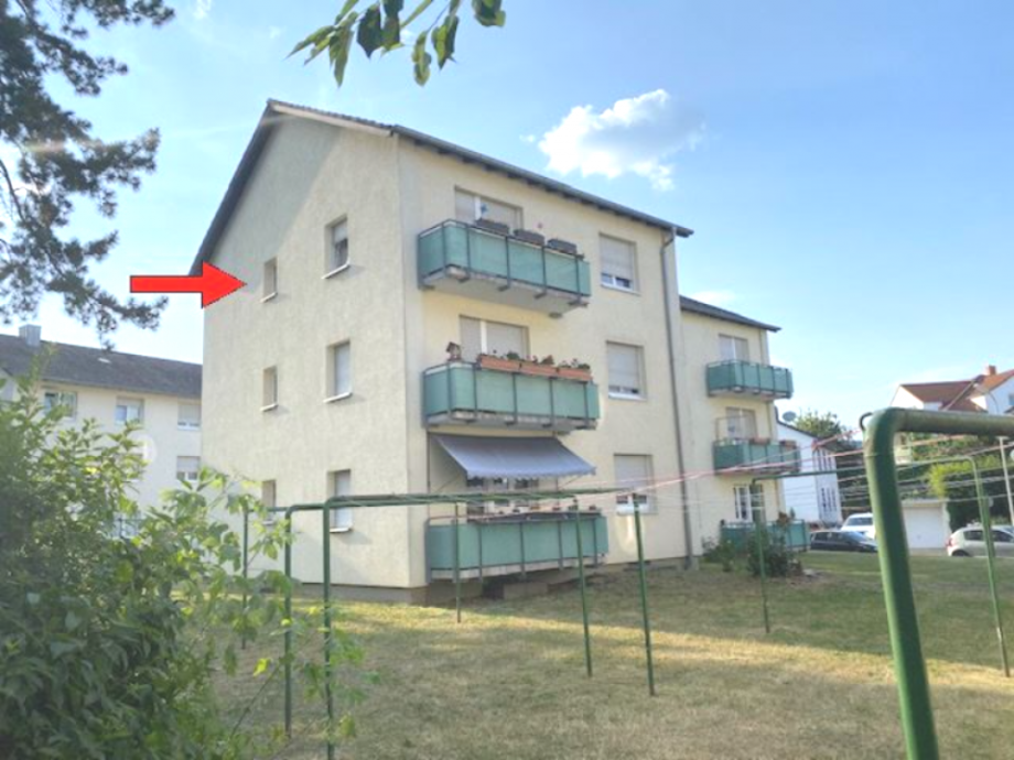 Bild R�ckseite Expos� Etagenwohnung Neustadt