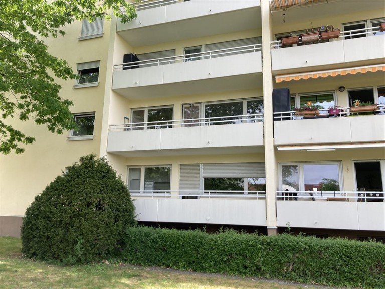Erdgescho�-Appartement Neustadt Etagenwohnung 1-Zimmer-Eigentumswohnung mit Balkon in Neustadt / Lachen-Speyerdorf