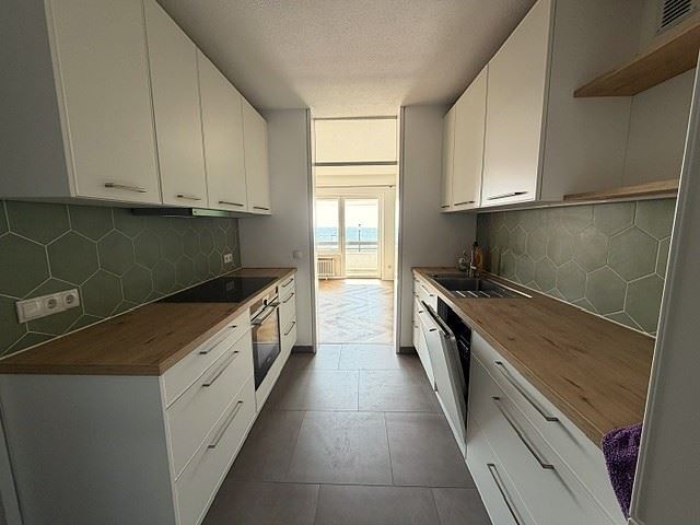 moderne K�che Etagenwohnung Neustadt