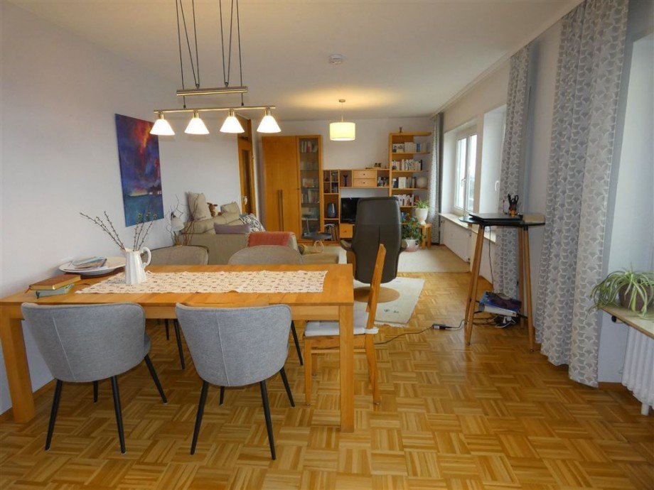 Wohn-Esszimmer 3 Etagenwohnung Neustadt