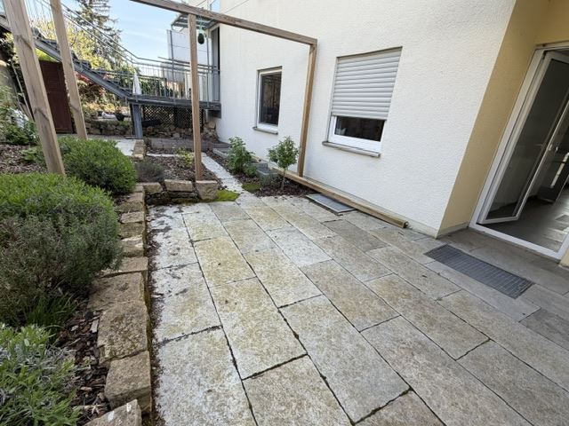 Terrassengarten Etagenwohnung Neustadt