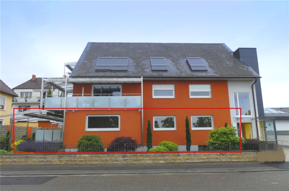 Frontalansicht Erdgeschosswohnung Neustadt