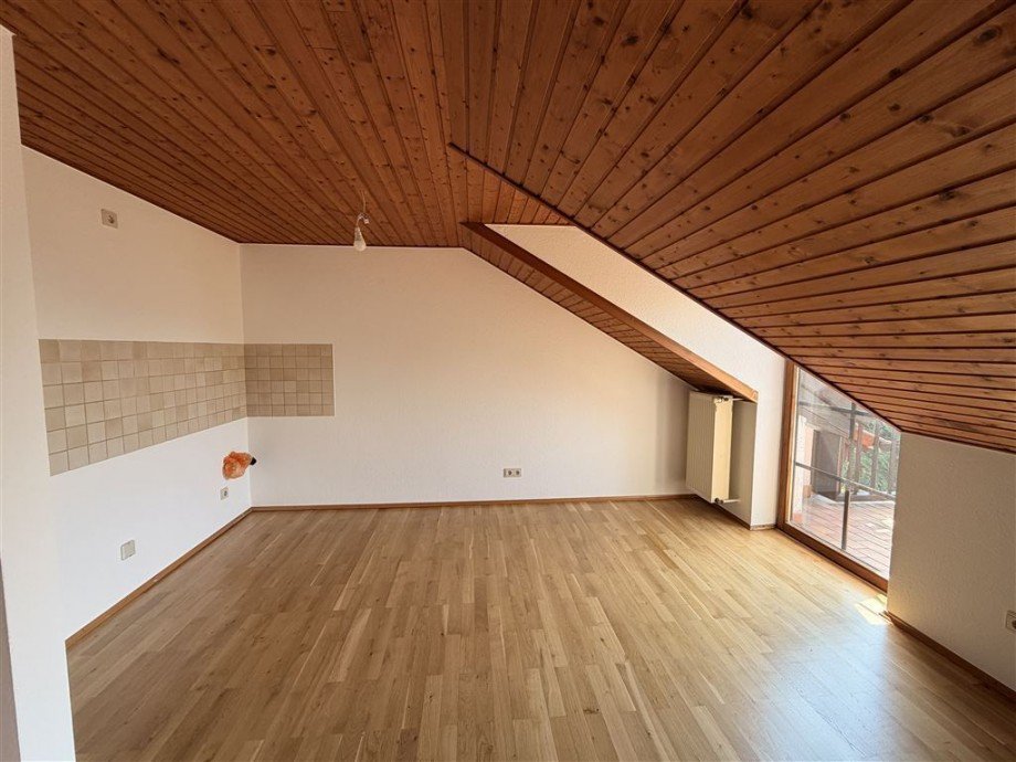 K�ch mit Balkonzugang Dachgeschosswohnung Neustadt