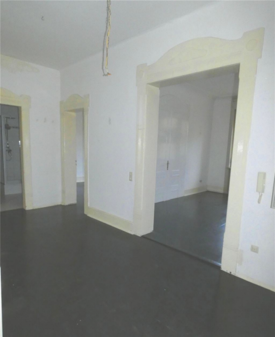 Gro�r�umiges Entree Erdgeschosswohnung Landau in der Pfalz