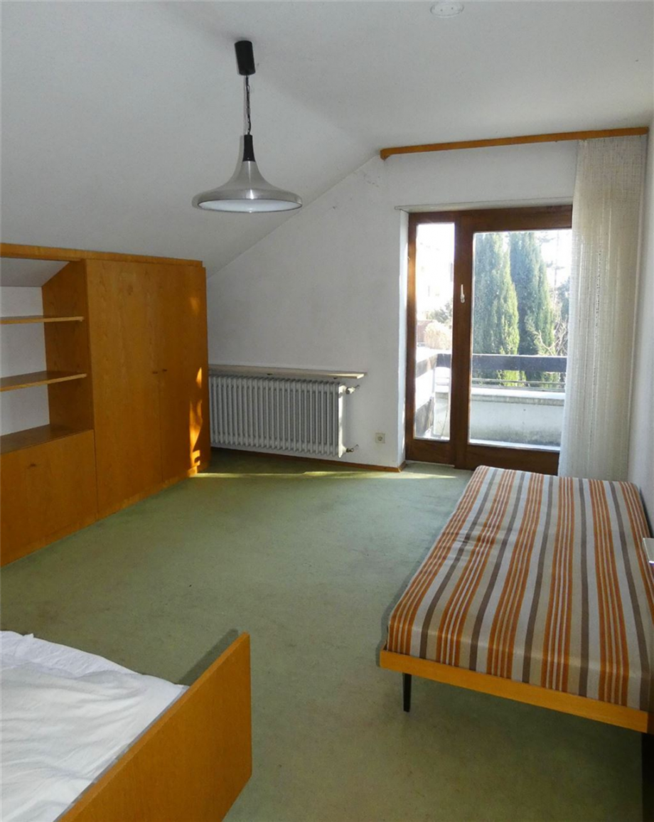 Schlafzimmer Ost mit Balkon Villa Deidesheim