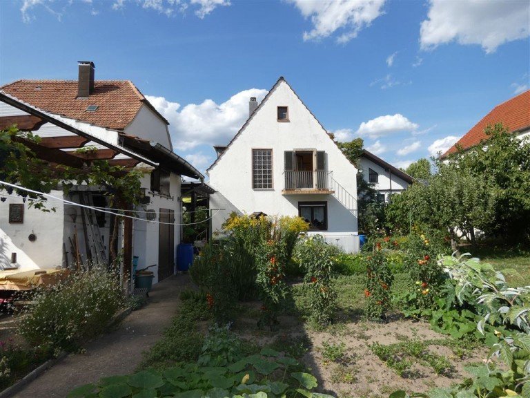 Grandioses Grundst�ck mit EFH Deidesheim Einfamilienhaus VERKAUFT-Grundst�ck in erstklassiger Lage mit Einfamilienhaus in Deidesheim