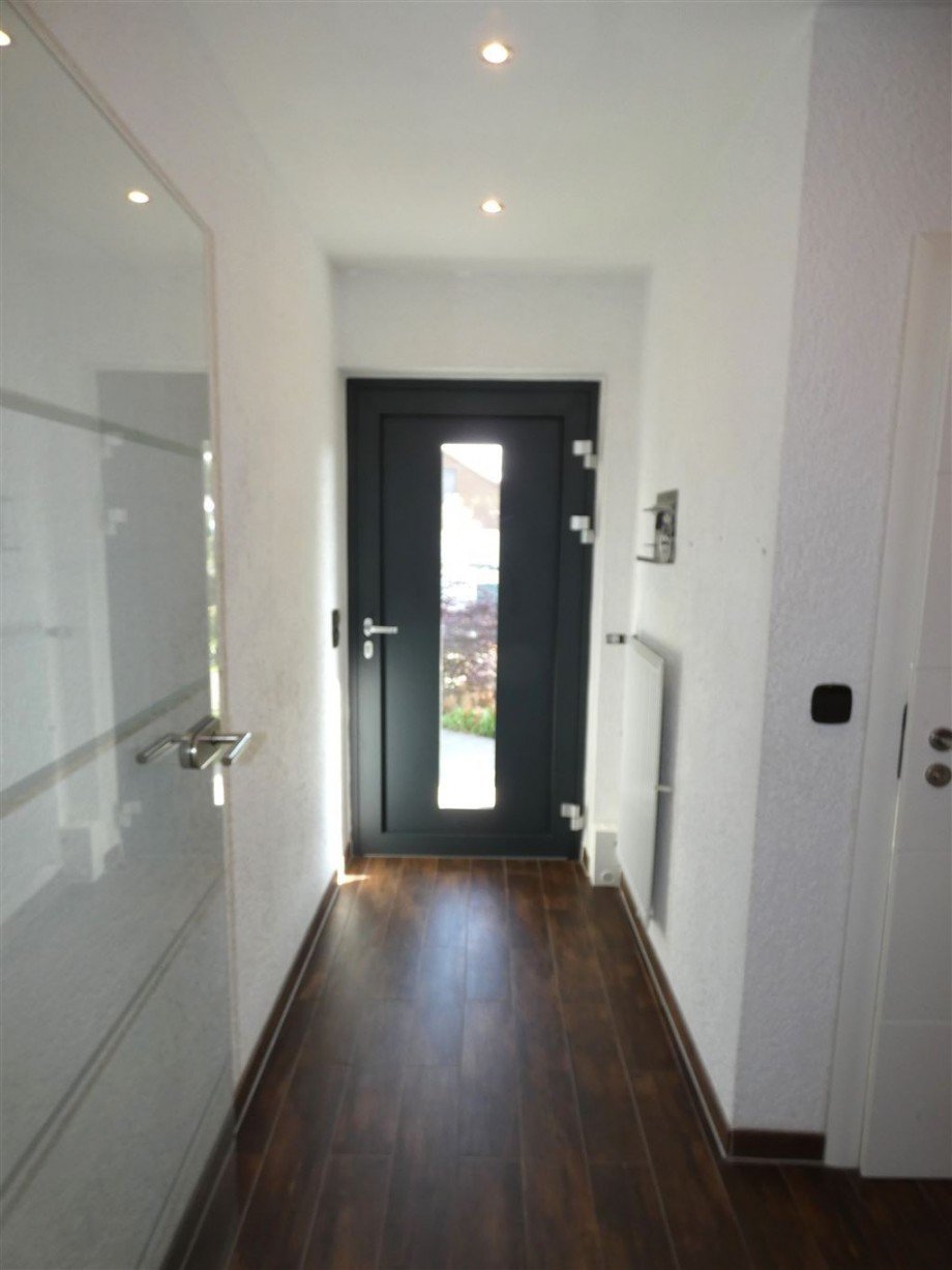 Moderne Eingangst�r Einfamilienhaus Neustadt