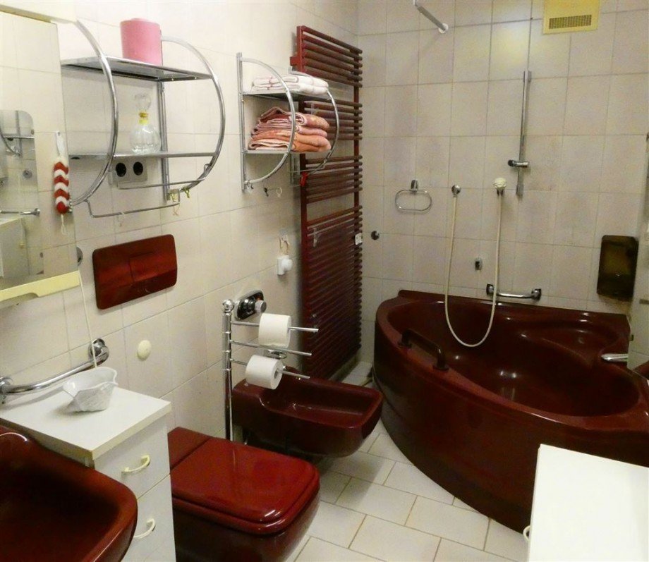 Badezimmer Etagenwohnung Maikammer