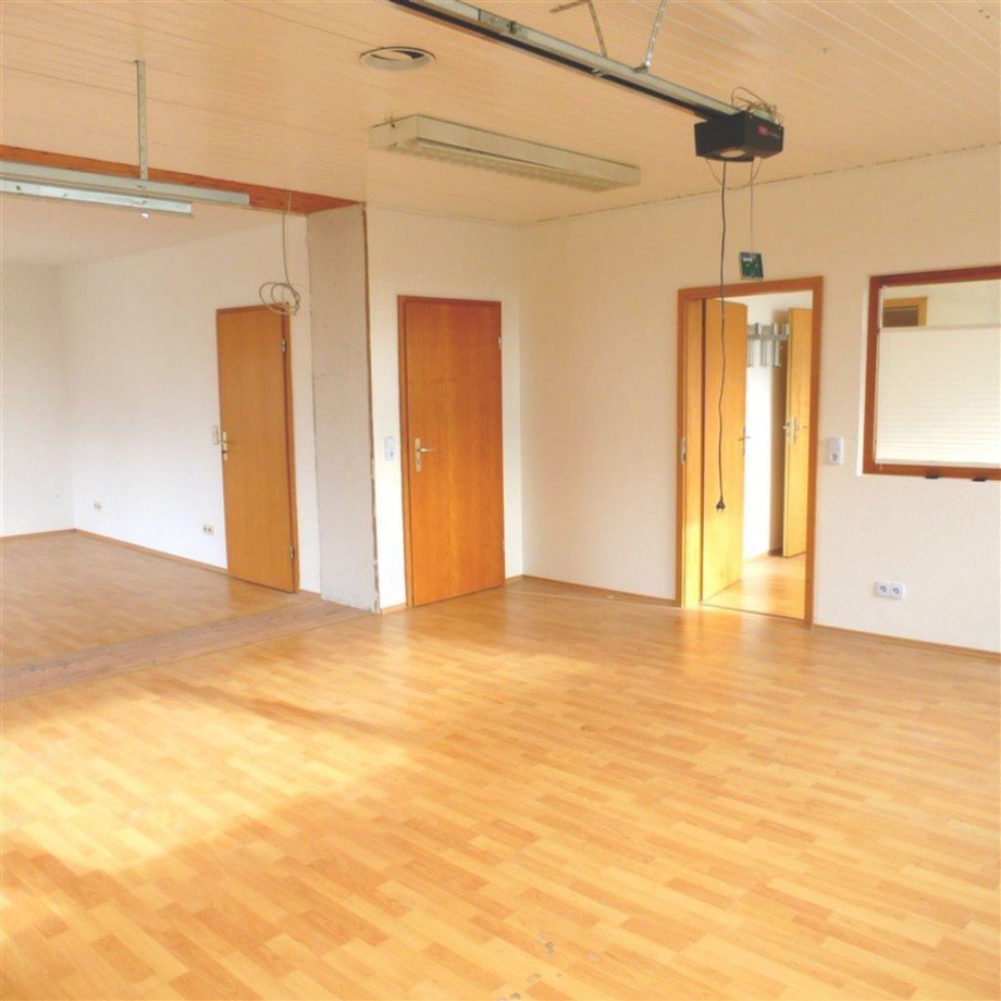 variable Raumaufteilung Halle / Lager / Produktion Neustadt