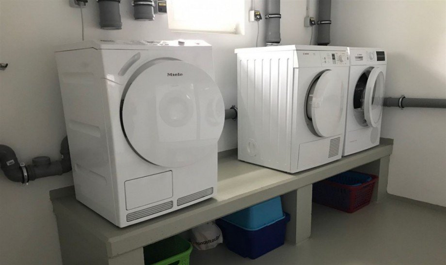 Wasch-Trocknerraum Etagenwohnung St Martin , Pfalz