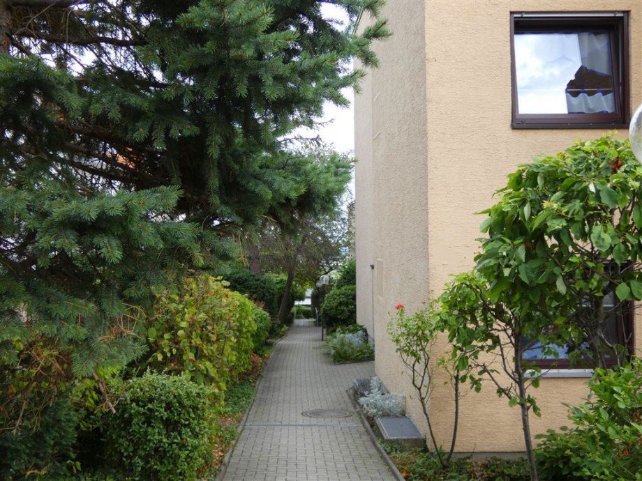 Zugang zur Wohnanlage Erdgeschosswohnung Neustadt