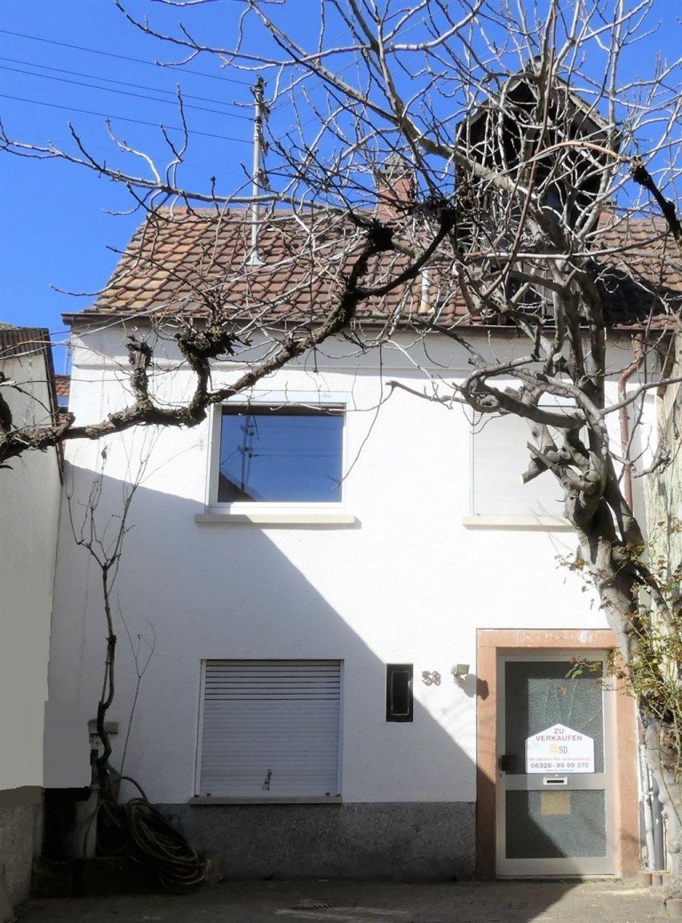 Au�enansicht Deidesheim Einfamilienhaus VERKAUFT-sanierungsbed�rftiges Wohnhaus im Herzen von Deidesheim