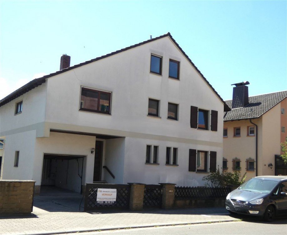 Strassenansicht Einfamilienhaus Deidesheim