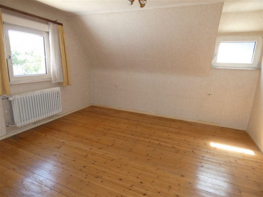 Bsp. Kinderzimmer Einfamilienhaus Deidesheim