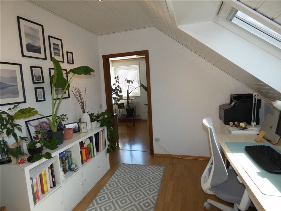Raum f�r Homeoffice Dachgeschosswohnung Deidesheim