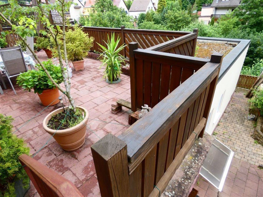 G�ste-Terrasse Mehrfamilienhaus Lindenberg , Pfalz