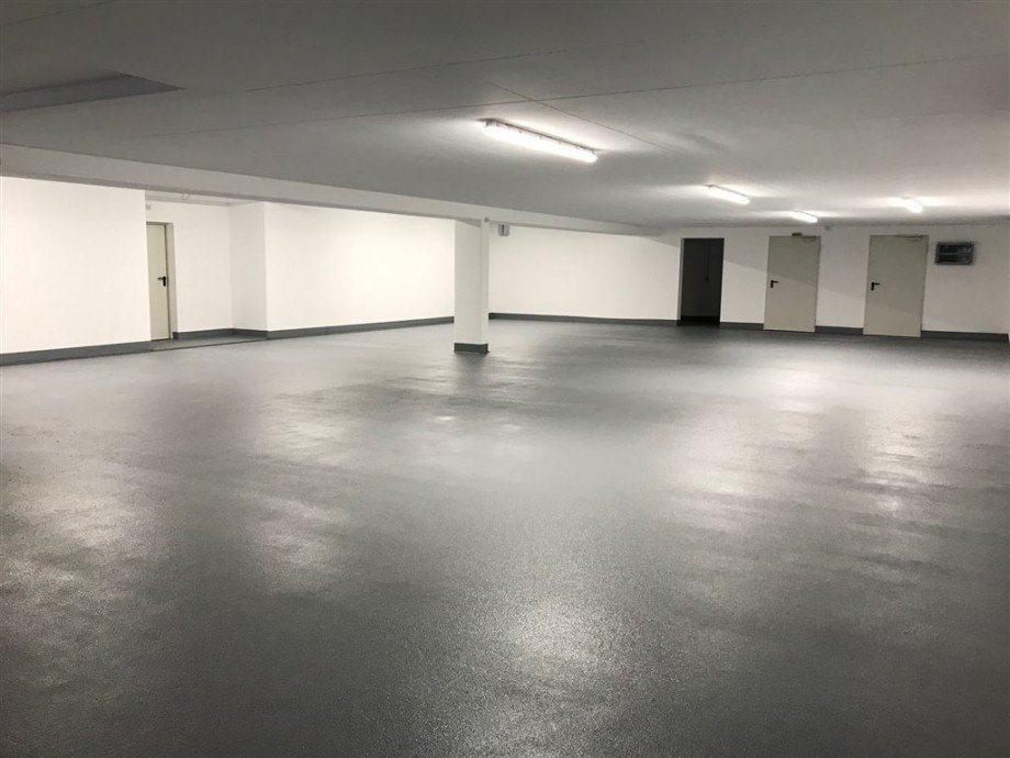 Tiefgaragenstellplatz Penthousewohnung Bad D�rkheim