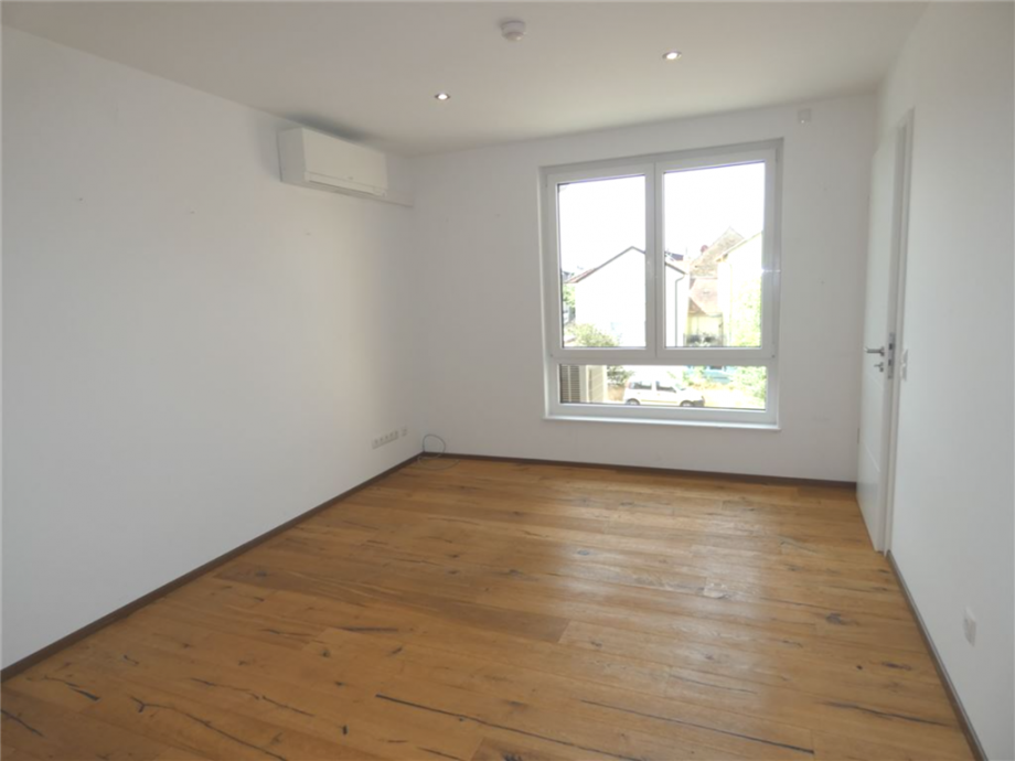 G�ste-/Kinderzimmer Penthousewohnung Neustadt