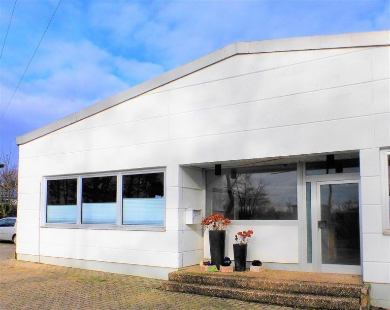 S�dansicht Neustadt Halle / Lager / Produktion VERMIETET - Gewerber�ume / Halle, Lager, B�ro
