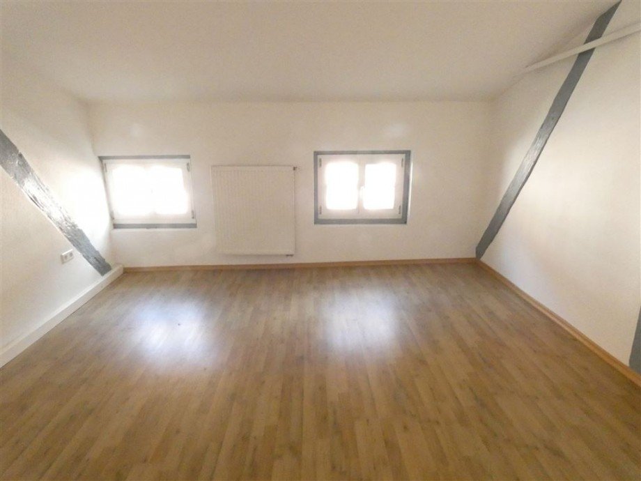 Wohn/Schlafraum im DG Maisonettewohnung Neustadt