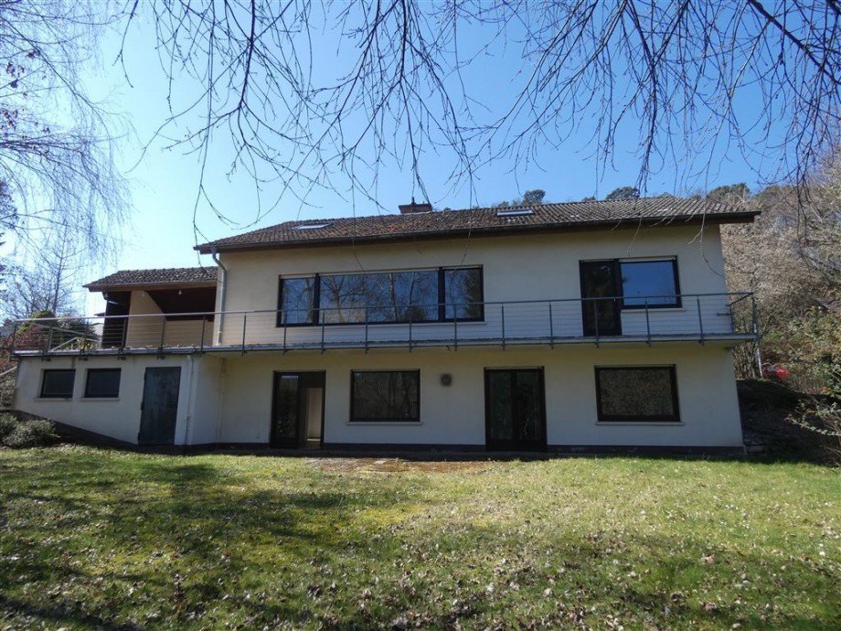 Anwesen mit Einliegerwohnung Einfamilienhaus Neustadt