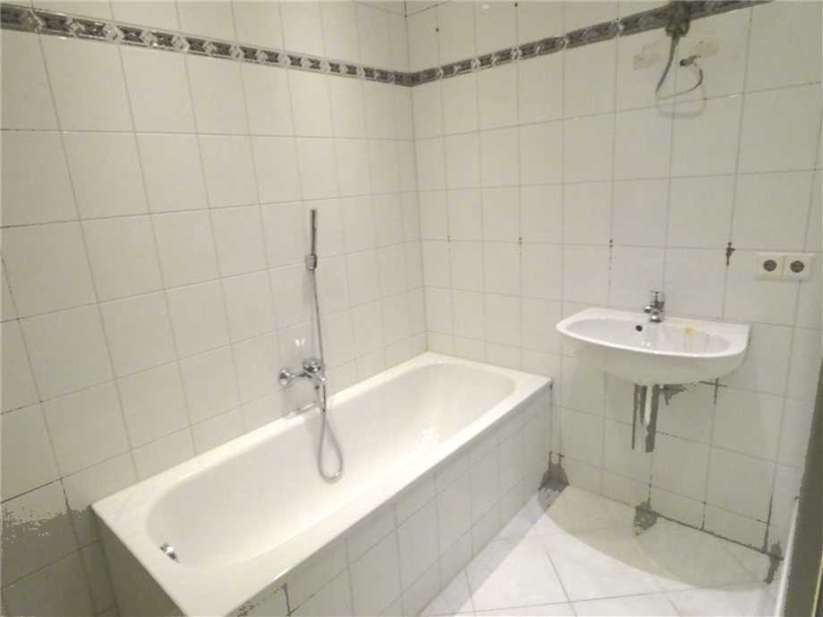 Badezimmer Erdgeschosswohnung Landau in der Pfalz