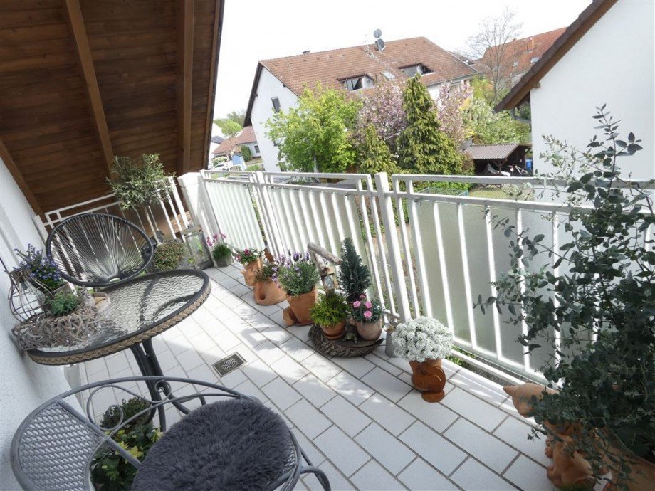 Loggia - S�dausrichtung Dachgeschosswohnung Meckenheim , Pfalz