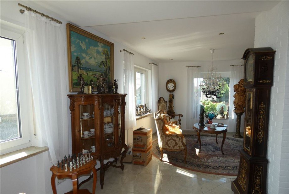 lichtdurchfl. R�ume Einfamilienhaus Kallstadt , Pfalz