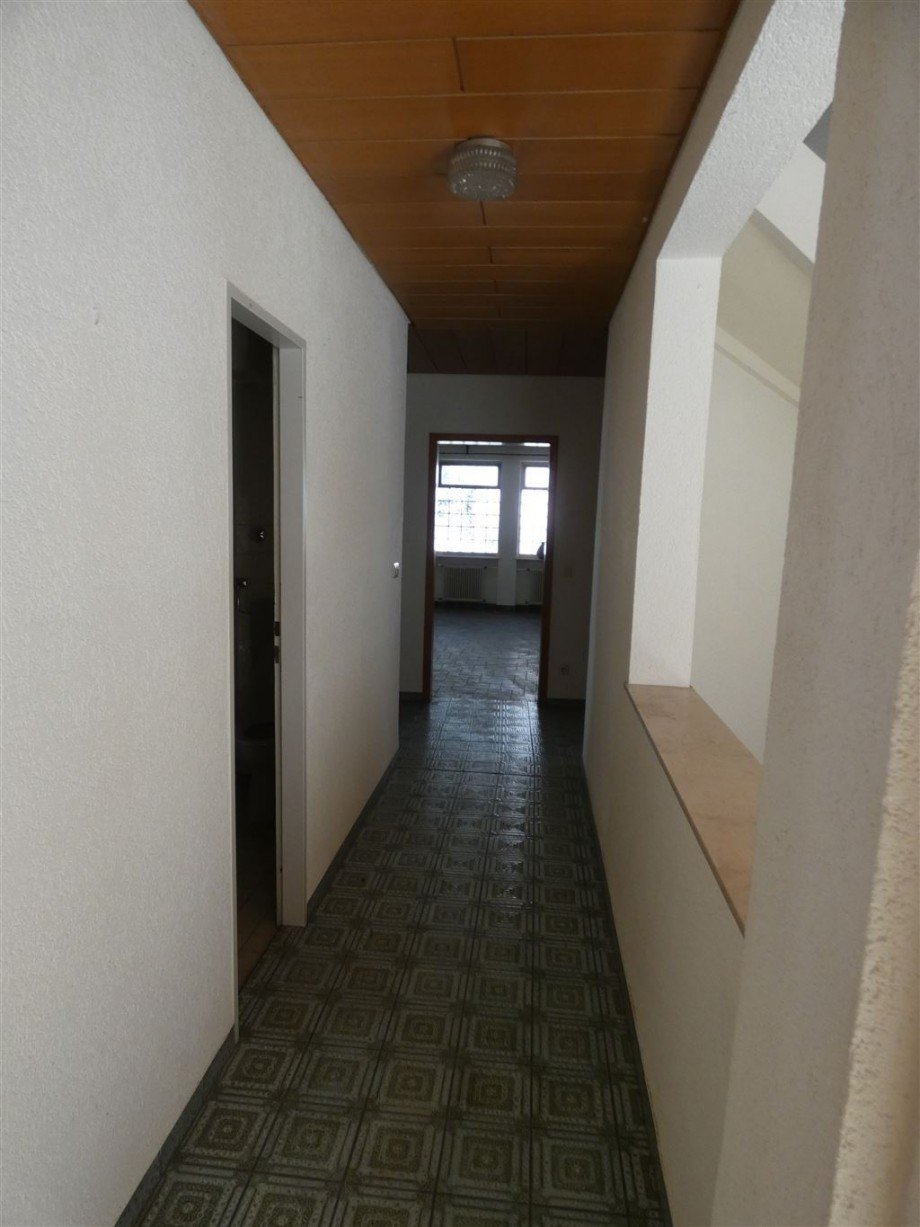 Diele OG Mehrfamilienhaus Deidesheim