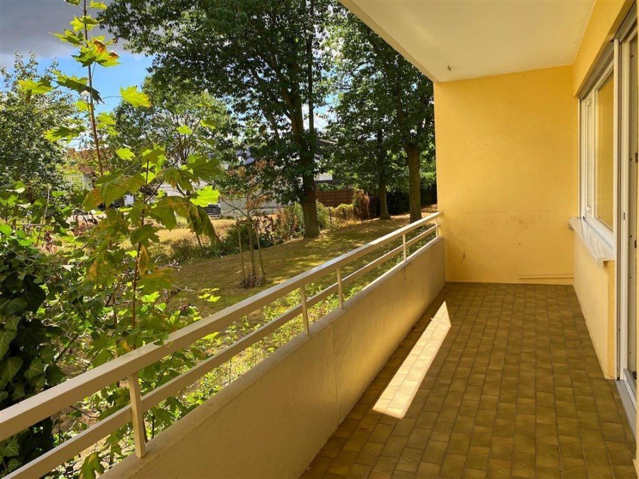 Ostbalkon Erdgeschosswohnung Neustadt