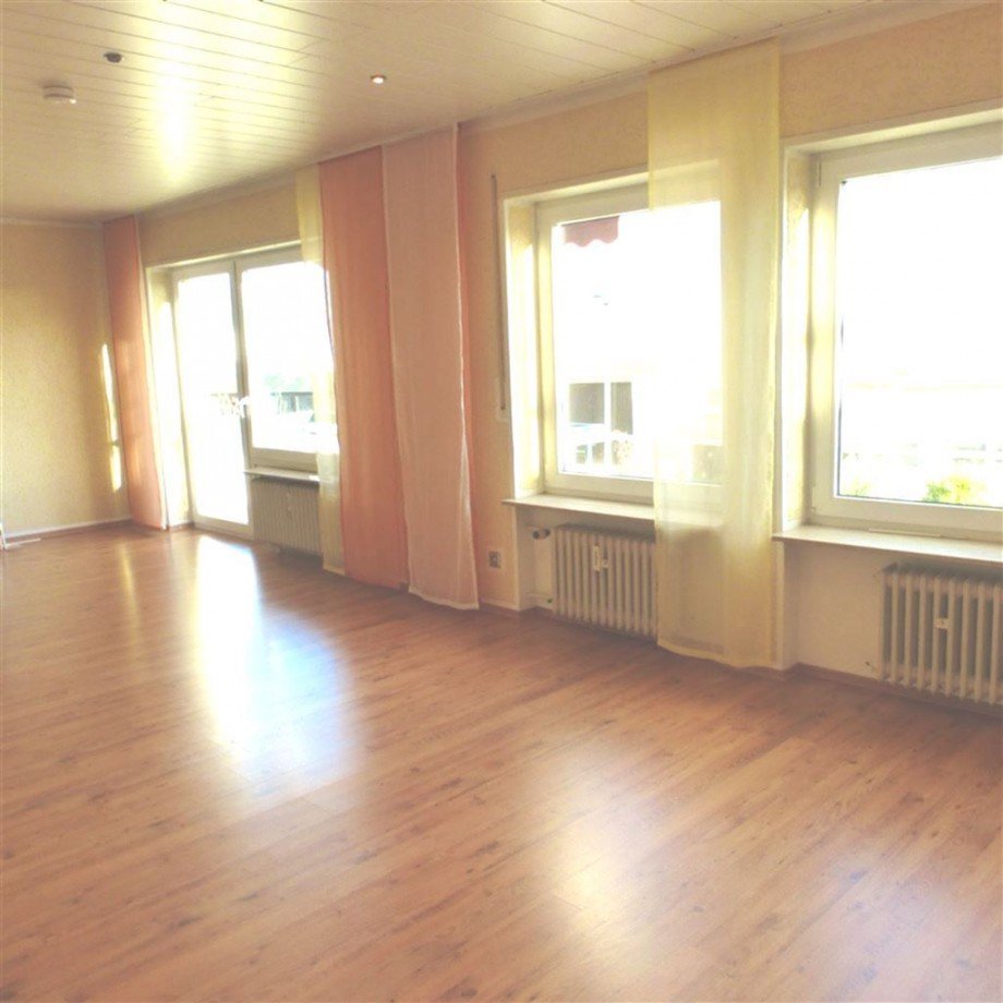 Wohn-Esszimmer Etagenwohnung Neustadt