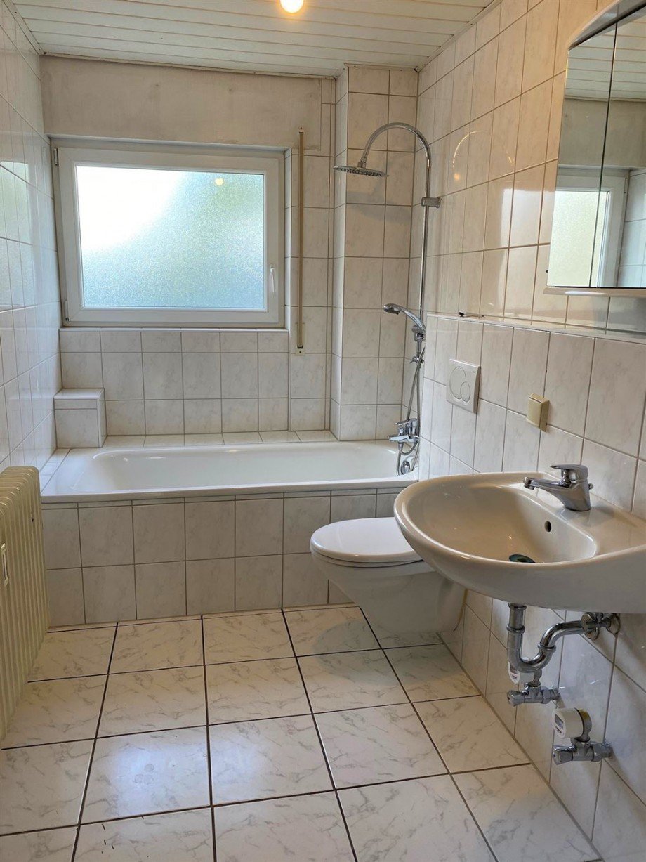 TG-Bad Erdgeschosswohnung Neustadt