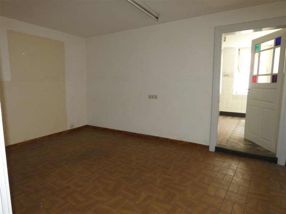 Nutzr�ume EG Mehrfamilienhaus Deidesheim