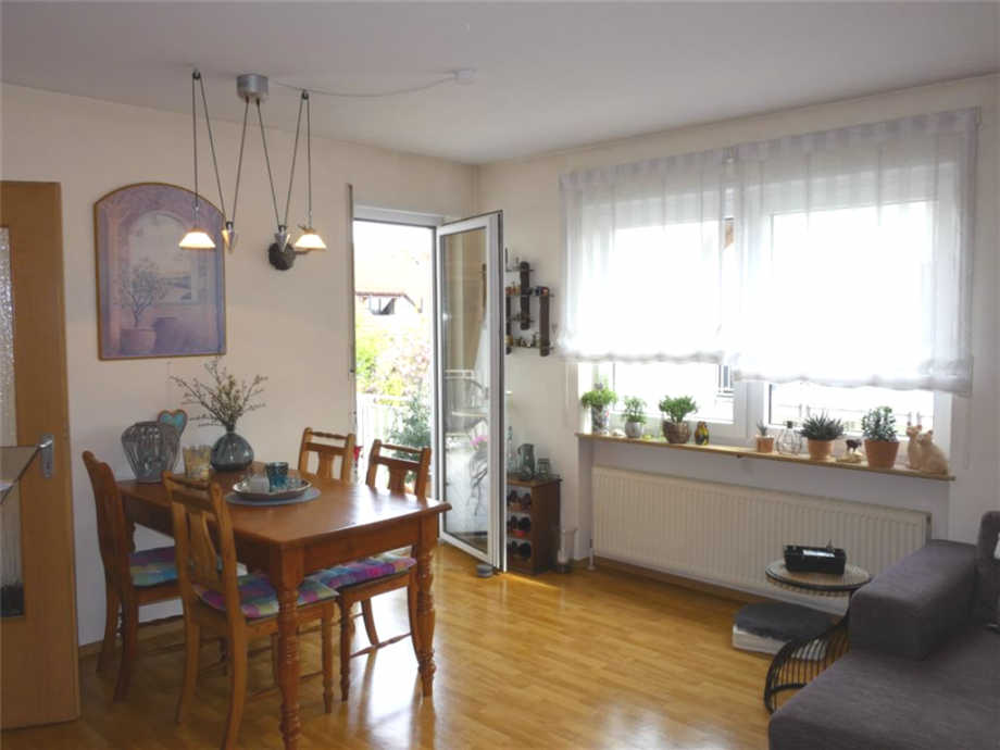 Wohn-Esszimmer zur Loggia Dachgeschosswohnung Meckenheim , Pfalz
