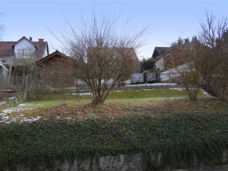Baugrundst�ck Esthal Doppelhaush�lfte VERKAUFT - Doppelhaus in ruhiger Wohnlage mit weiterem Bauplatz