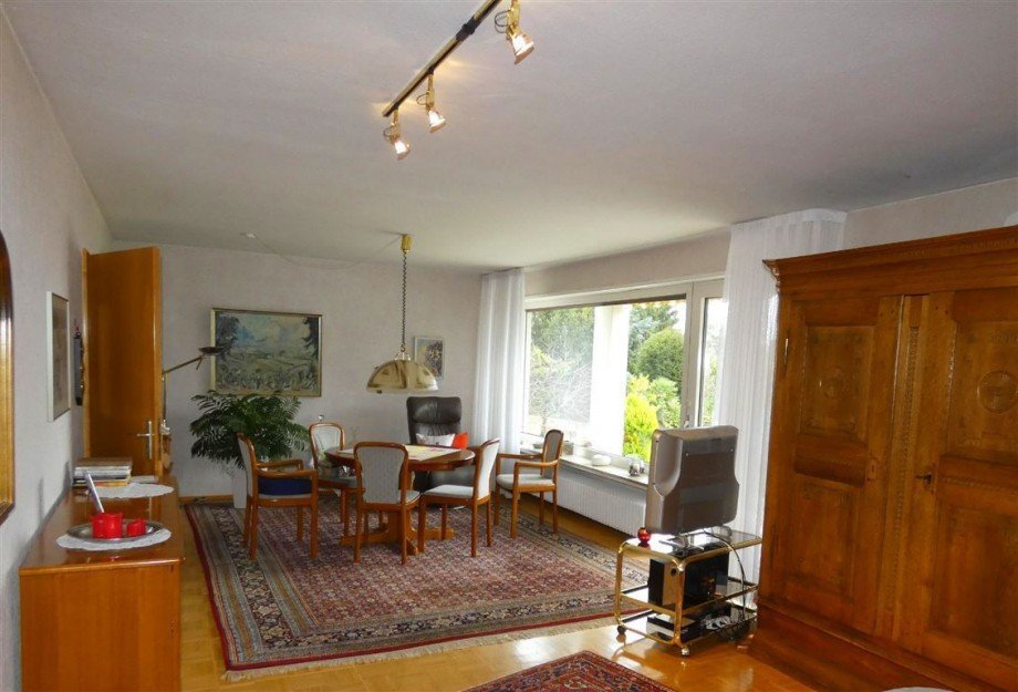 Esszimmer mit Zugang zur Terrasse Einfamilienhaus Neustadt