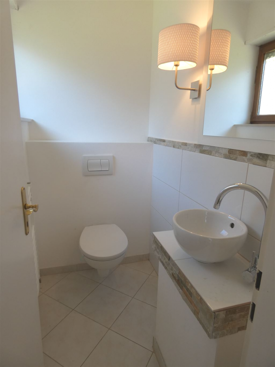 G�ste-WC Einfamilienhaus Neustadt