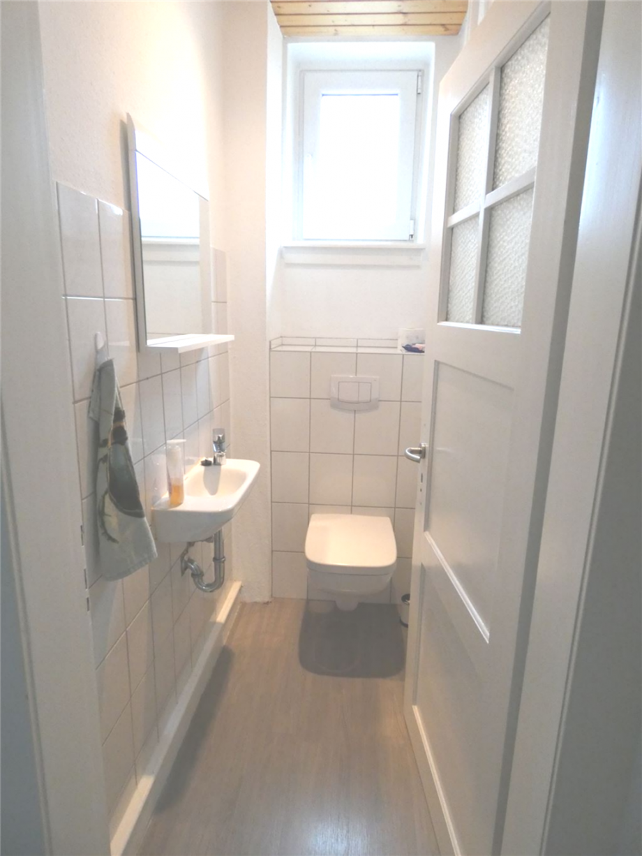 G�ste-WC Erdgeschosswohnung Neustadt
