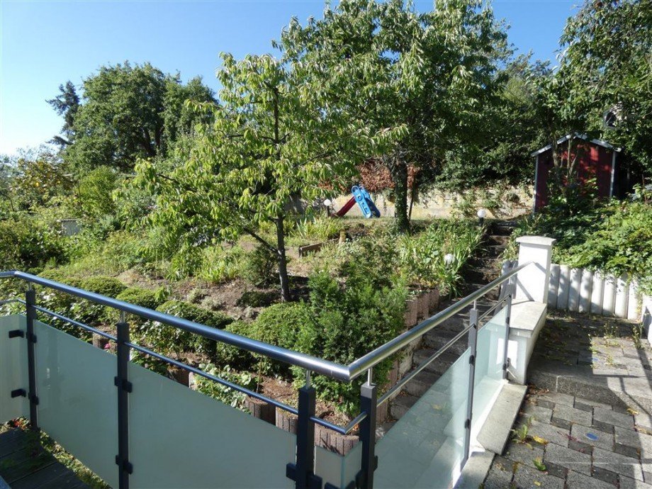 Blick von Terrasse Etagenwohnung Neustadt