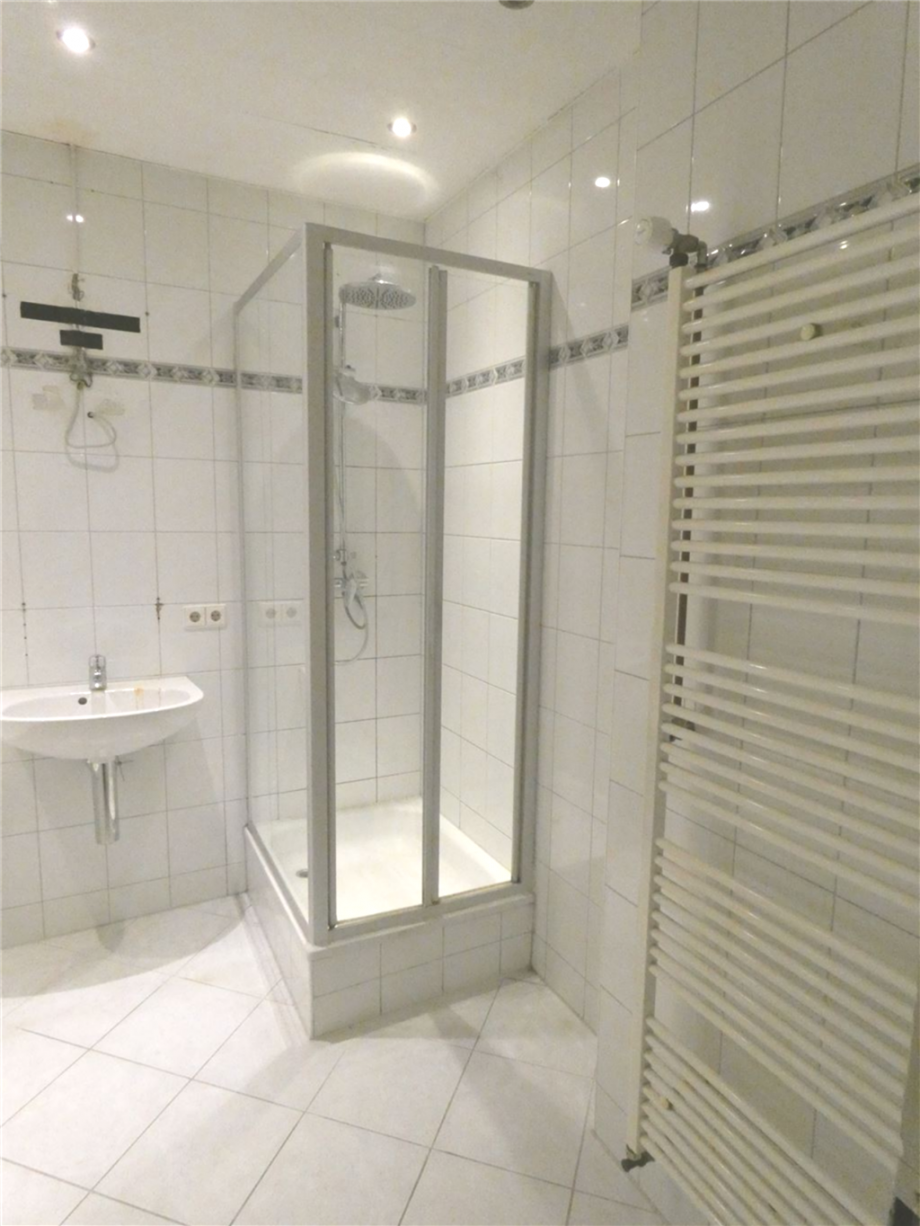 Badzimmer Erdgeschosswohnung Landau in der Pfalz