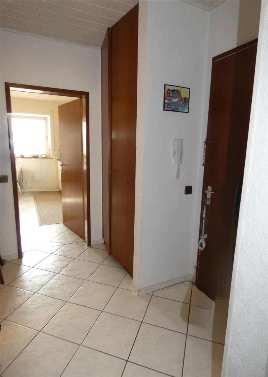 ger�umige Diele Etagenwohnung Deidesheim